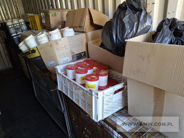 Zużyte nieorganiczne chemikalia zawierające substancje niebezpieczne (przeterminowany podchloryn wapnia, siarczan glinu) /kod odpadu 16 05 07*/ - pakiet o masie 2 066,19 kg 